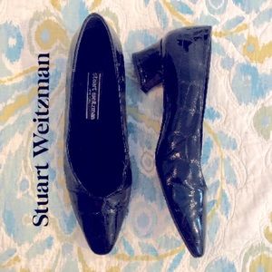STUART WEITZMAN Vintage Leather Pumps with Unique Block Heel. Almond Toe.